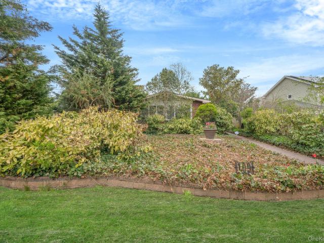 House for sale in Bohemia, New York