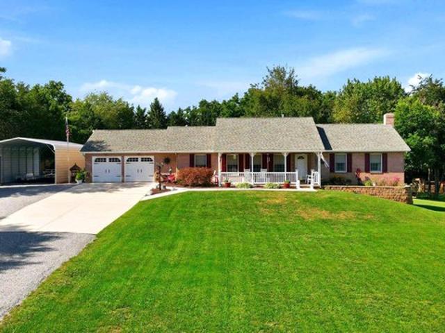 House for sale in Falling Waters, West Virginia