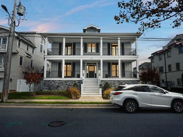House for sale in Longport, New Jersey
