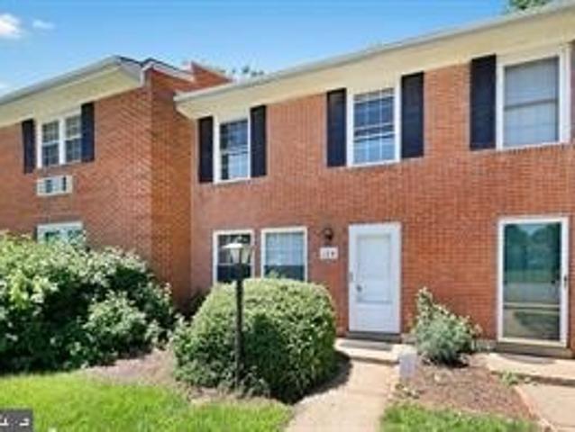 Condo for sale in Virginia