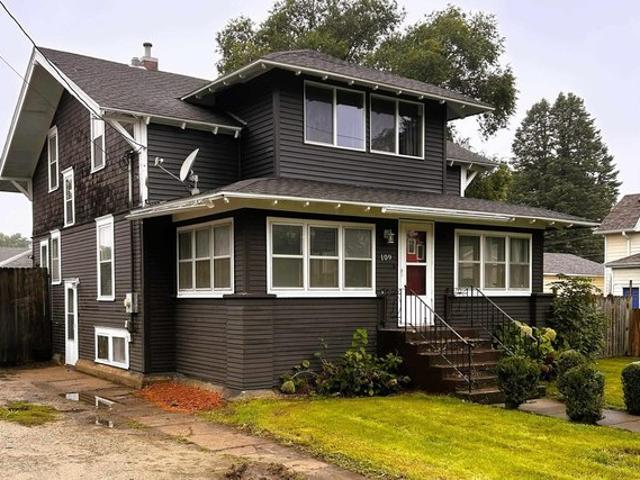 House for sale in Sheffield, Franklin County