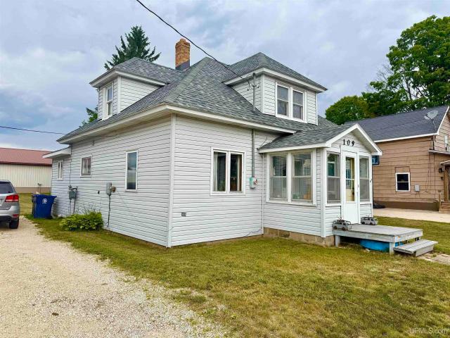 House for sale in Manistique, Michigan