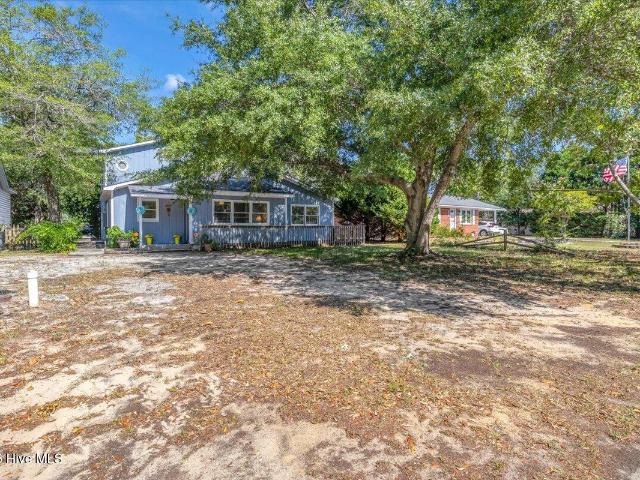 House for sale in Oak Island, North Carolina