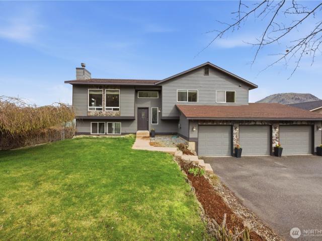 House for sale in Chelan, Washington