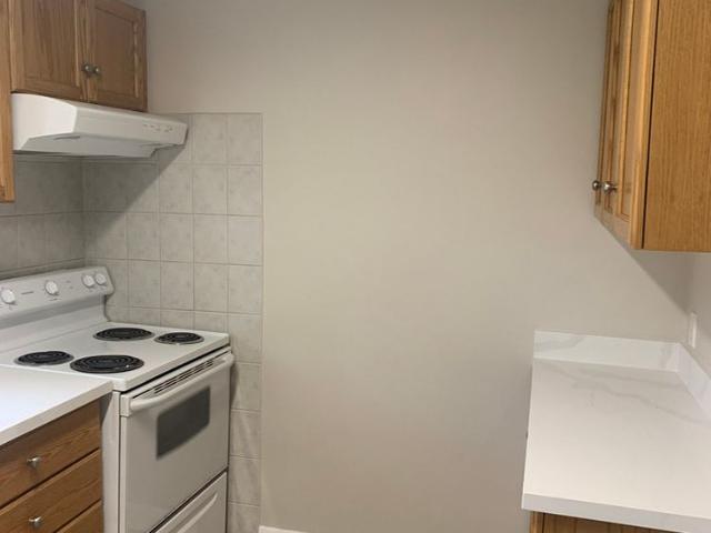 Room for rent in Guelph Room for rent in Guelph