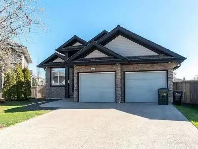 House for sale in Sherwood Park, Alberta