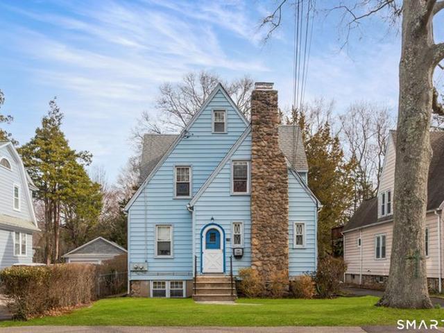 House for sale in Cos Cob, Connecticut