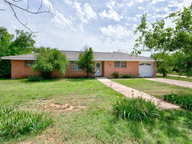 Farm for sale in Taylor, Texas