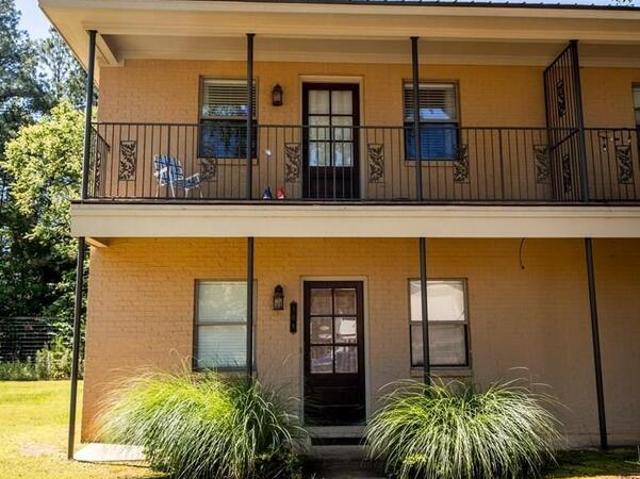 Condo for sale in Oxford Condo for sale in Oxford