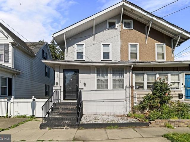 Townhouse for sale in Oaklyn, New Jersey