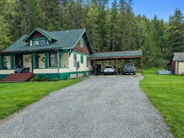 House for sale in Eureka, Montana