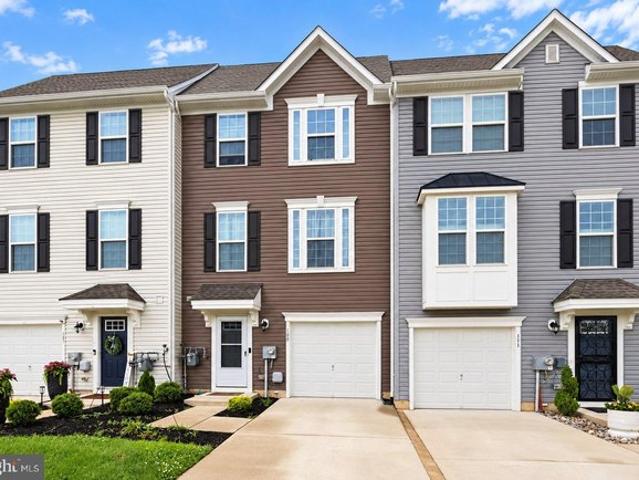 Townhouse for sale in Sicklerville, Winslow Township