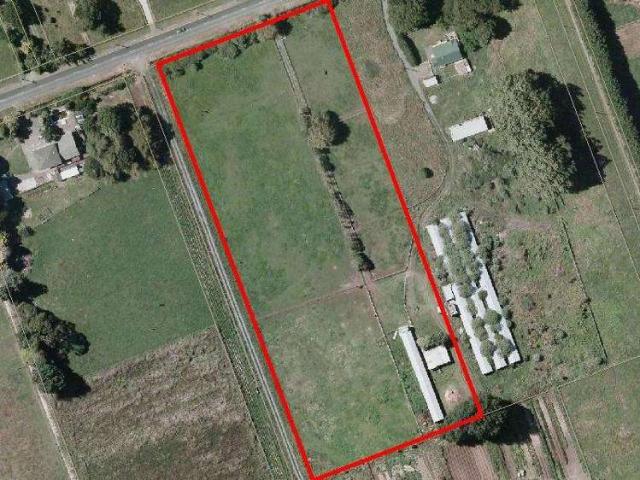 Land for sale in Papakura