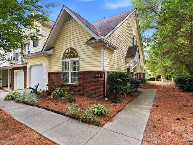 Townhouse for sale in Mecklenburg, North Carolina