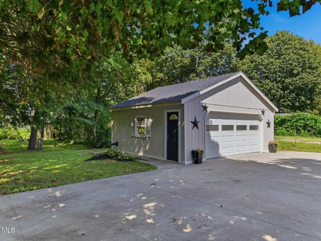 House for sale in Johnstown, New York