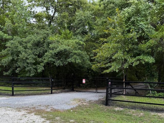 House for sale in Fairfield, Texas