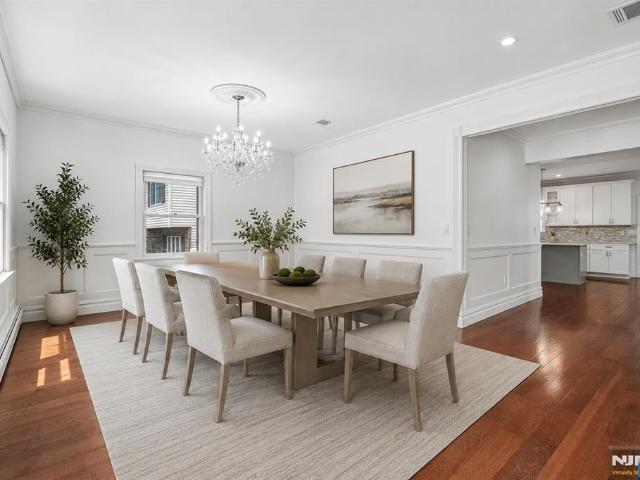 House for sale in Paramus, New Jersey