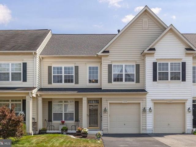Townhouse for sale in Virginia
