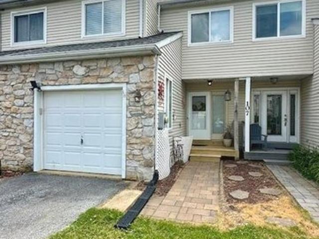 Townhouse for sale in Delaware