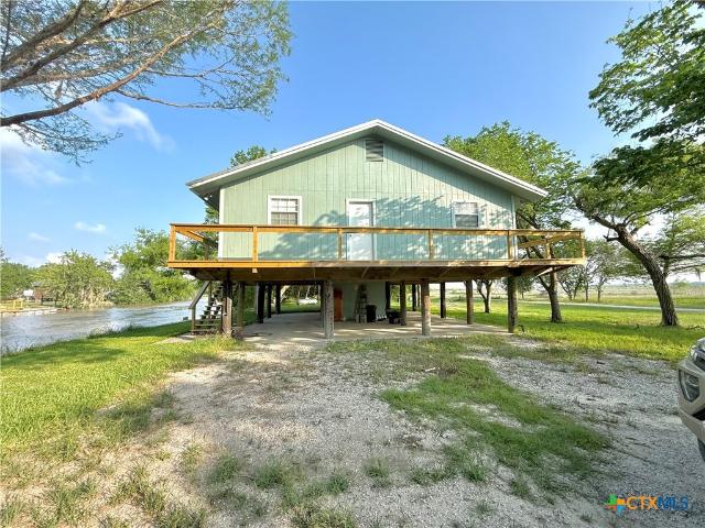 House for sale in Tivoli, Texas