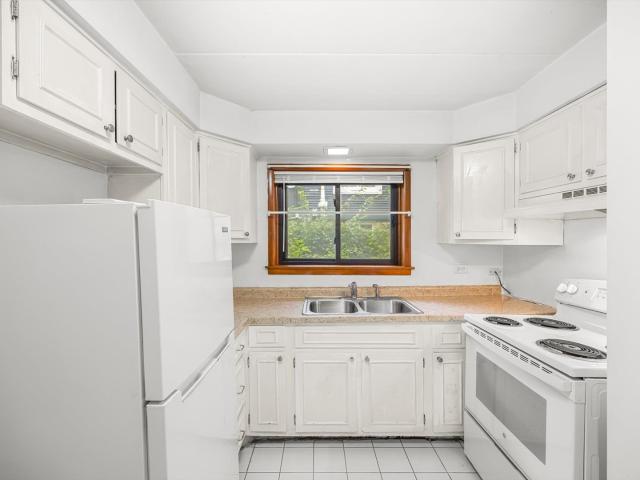 Condo for sale in Oak Park, Illinois