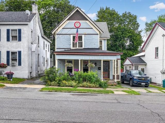 House for sale in Johnstown, New York
