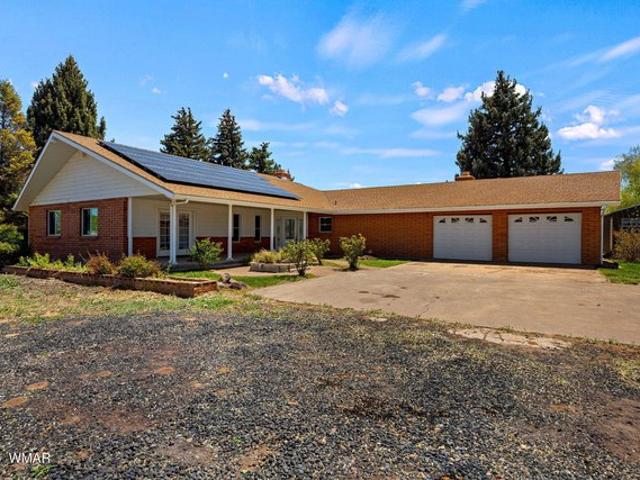 House for sale in Navajo, Arizona