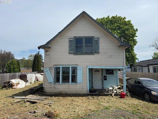 House for sale in Oregonia