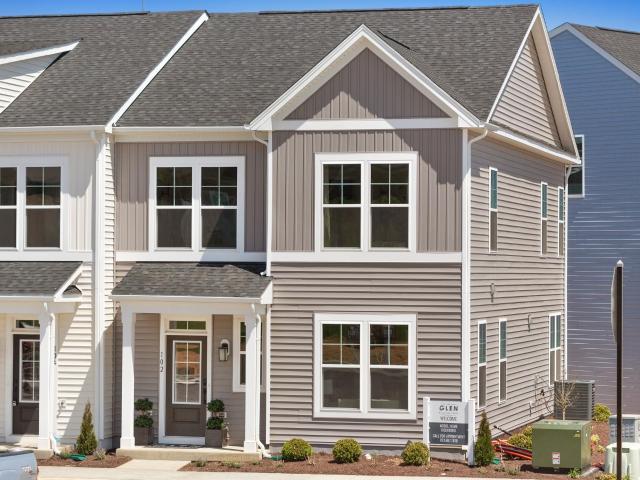 Townhouse for sale in Virginia
