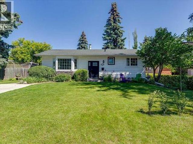 House for sale in Alberta