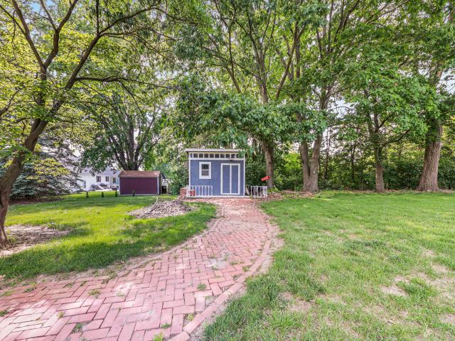 House for sale in Utica, Illinois