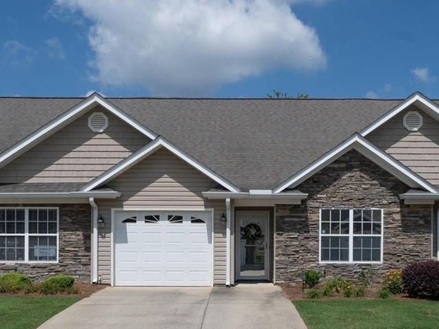 Townhouse for sale in Simpsonville, South Carolina
