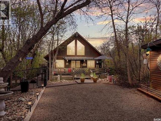 House for sale in Regina Beach, Saskatchewan