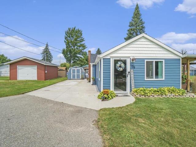 House for sale in Houghton Lake House for sale in Houghton Lake