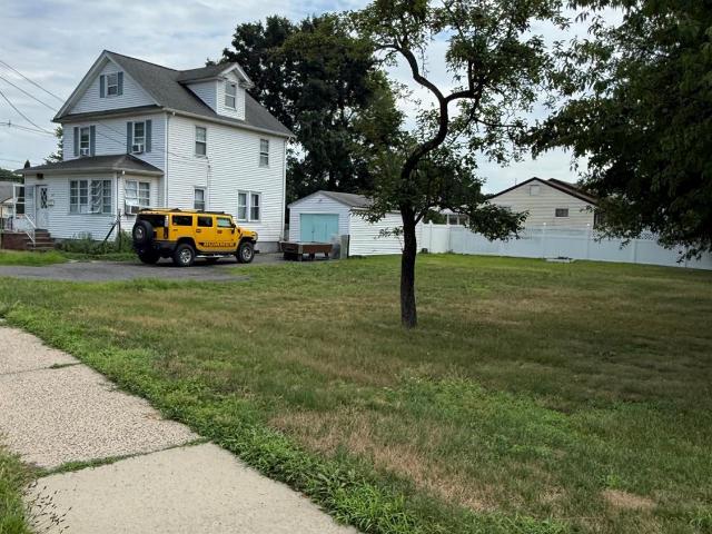 House for sale in South Plainfield, New Jersey