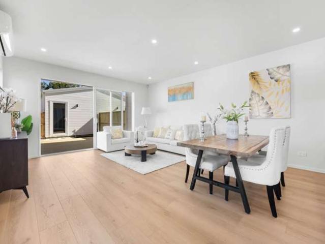 House for sale in Awhitu
