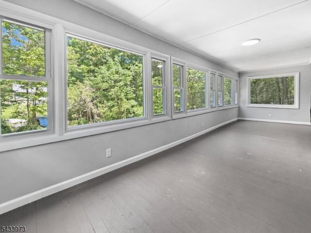 House for sale in Glenwood, New Jersey
