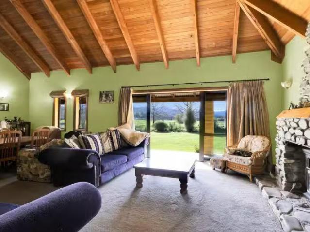 House for sale in Tasman