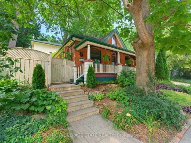 House for sale in Ancaster, Ontario