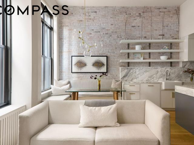 Property for sale in Manhattan Community Board 7, New York