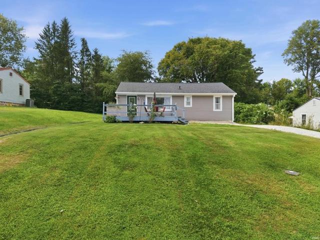 House for sale in Ellettsville, Indiana