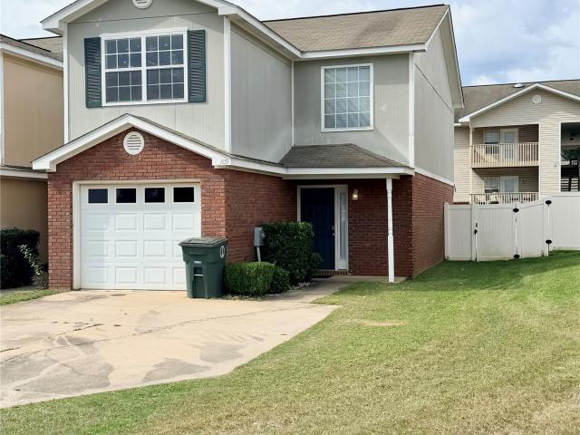 Townhouse for sale in Enterprise, Alabama