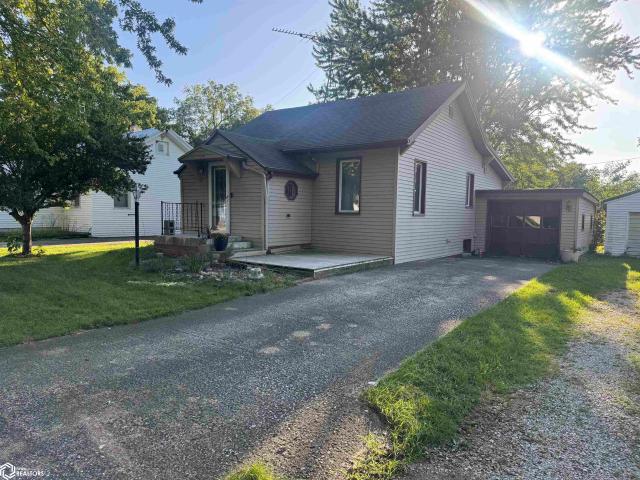 House for sale in Auburn, Sac County