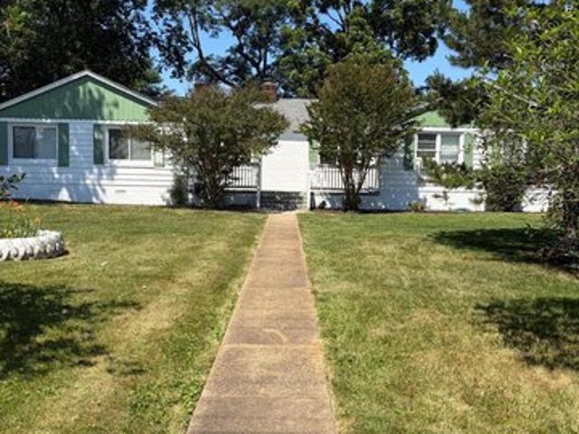 Townhouse for sale in Virginia