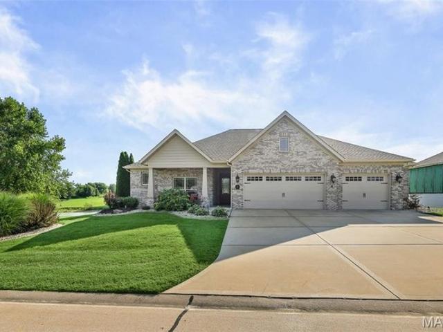 House for sale in Glen Carbon, Illinois