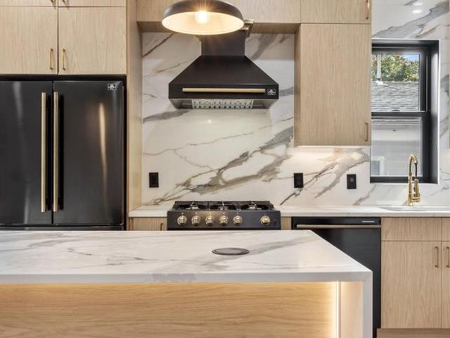 Condo for sale in Hudson, New Jersey