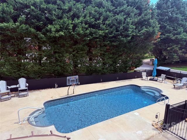 House for sale in Hudson, North Carolina