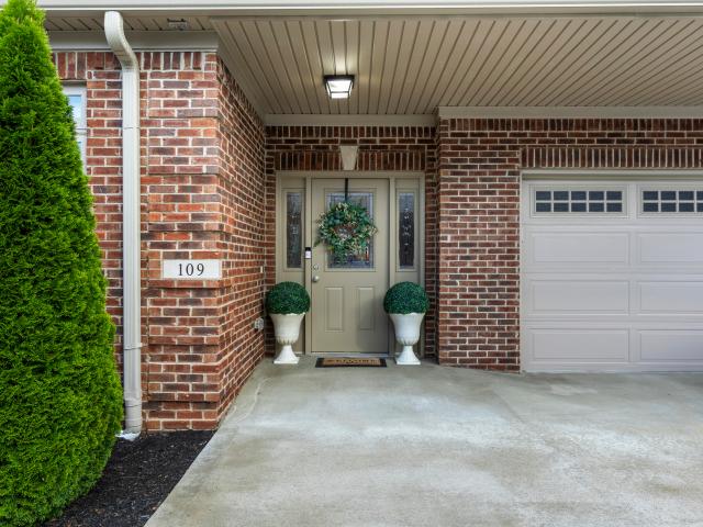 Condo for sale in Frankfort, Kentucky
