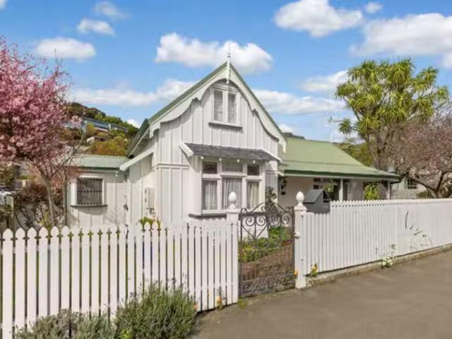 House for sale in Little Akaloa, Canterbury