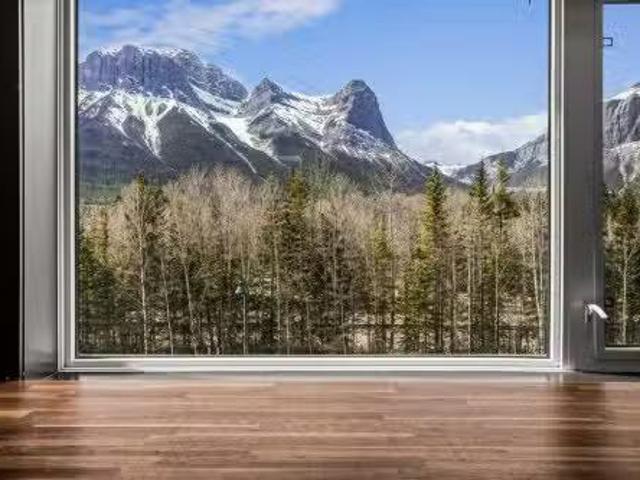 House for rent in Canmore, Alberta